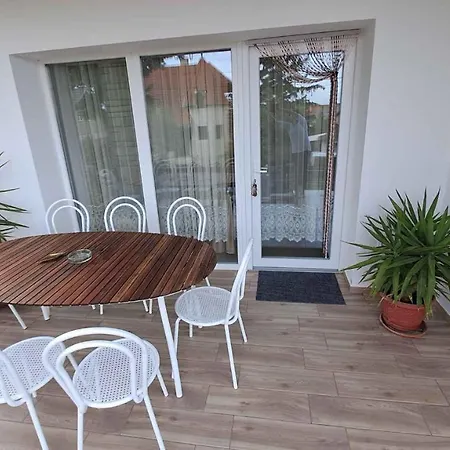 In - Balaton 18627 Appartement