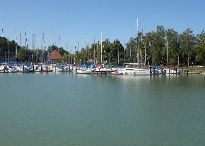 In - Balaton 18627 Appartement Fonyód